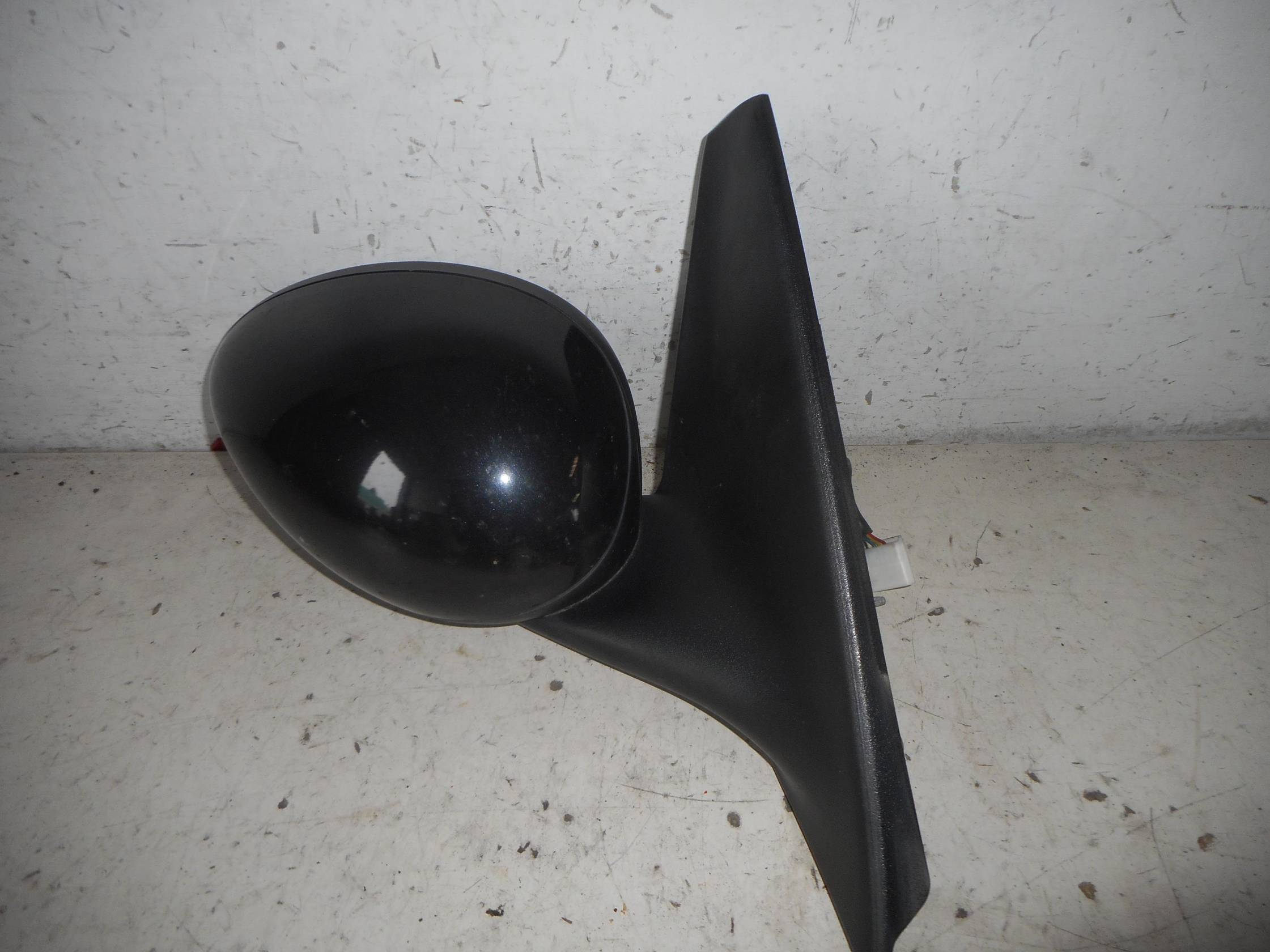 Retrovisore est. regolaz. elettr. dx.